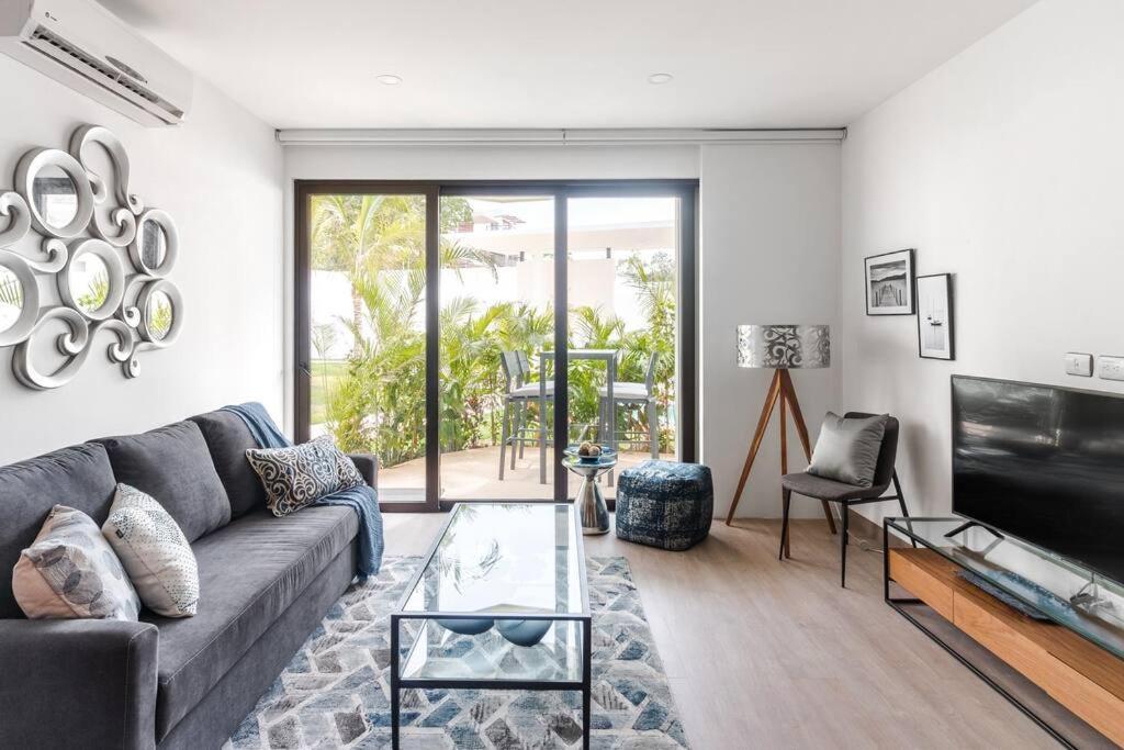 Appartamento Neem 21 Nilay, Elegant 10 Min From The *